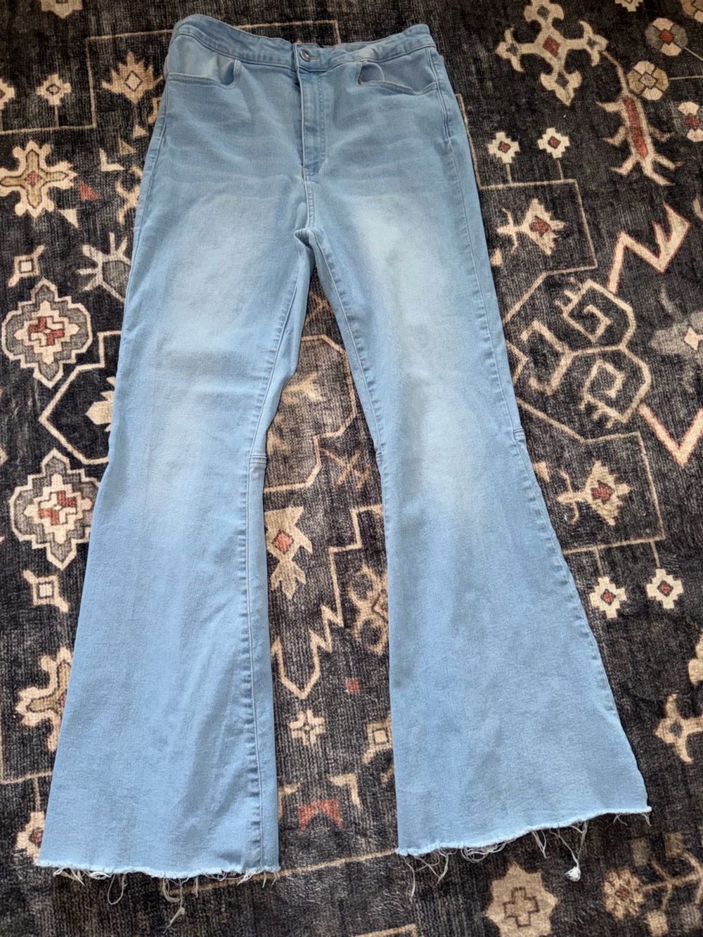 Simple Society Light Blue Women’s Jeans - Flared !